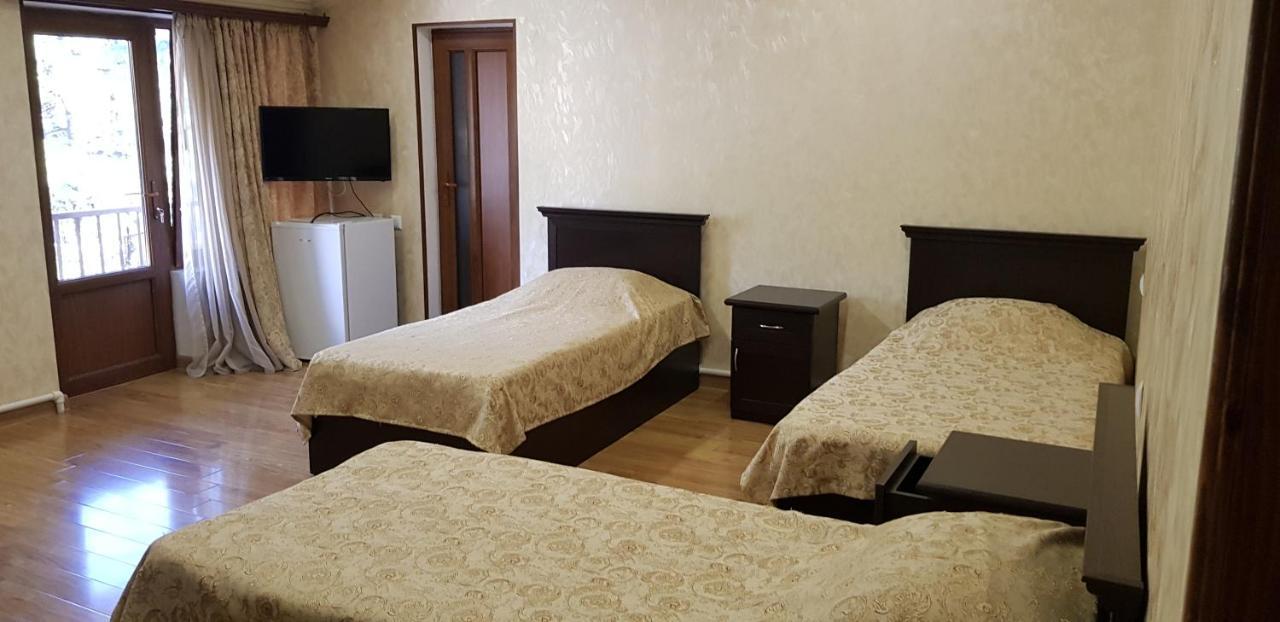 Ruzan Hotel Ijevan Bagian luar foto