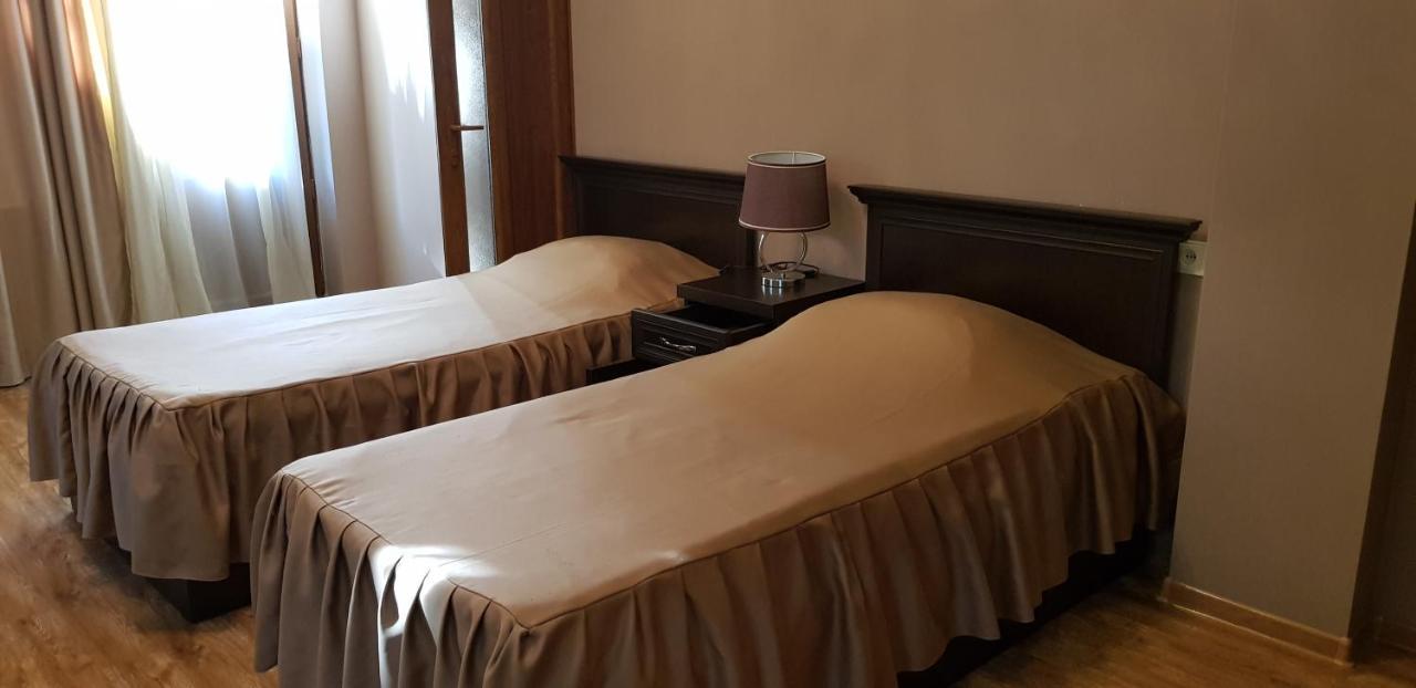 Ruzan Hotel Ijevan Bagian luar foto