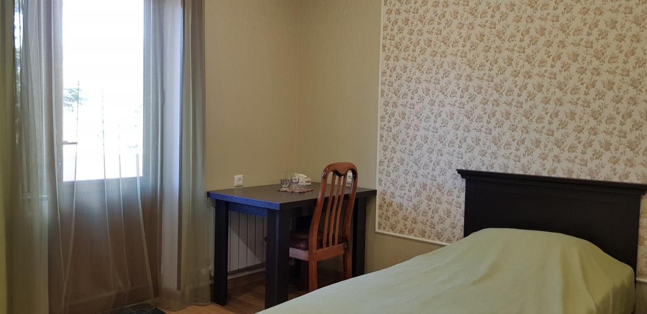 Ruzan Hotel Ijevan Bagian luar foto