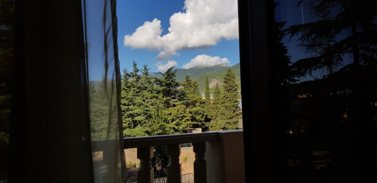 Ruzan Hotel Ijevan Bagian luar foto