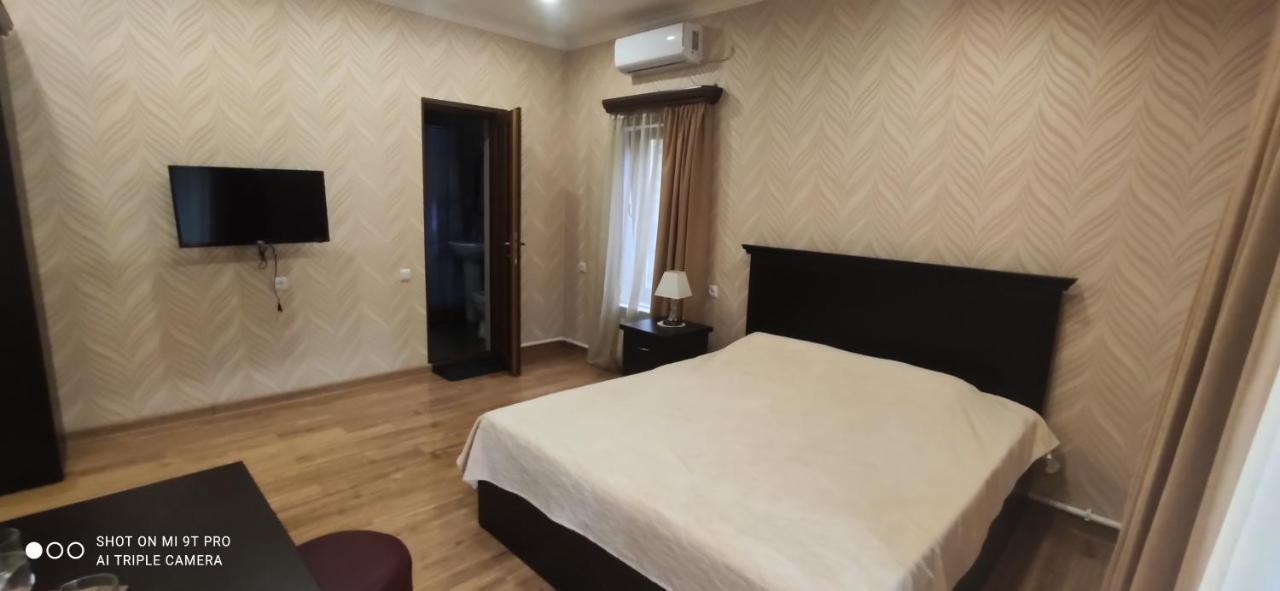 Ruzan Hotel Ijevan Bagian luar foto